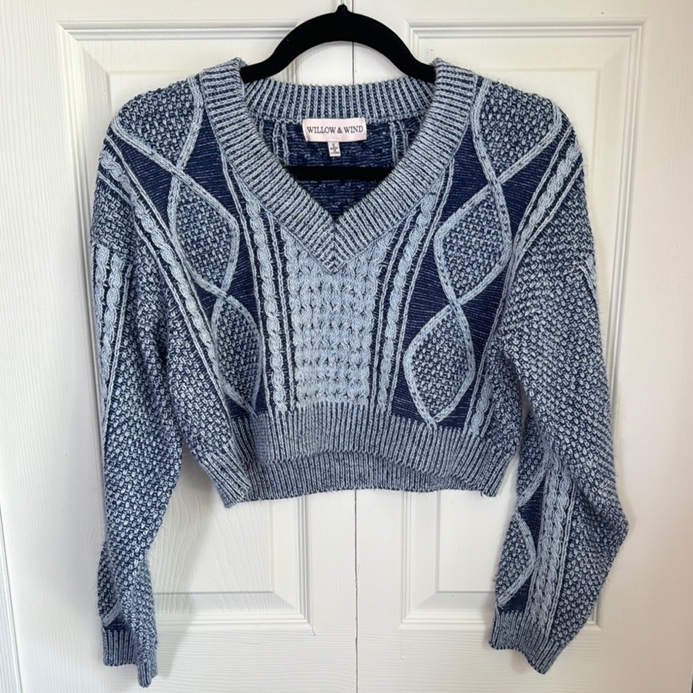 Women's V-Neck Sweater - Blue